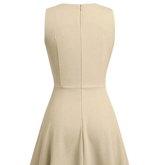 Round Neck Sleeveless Lace Trim Dress - Picture 5 of 7